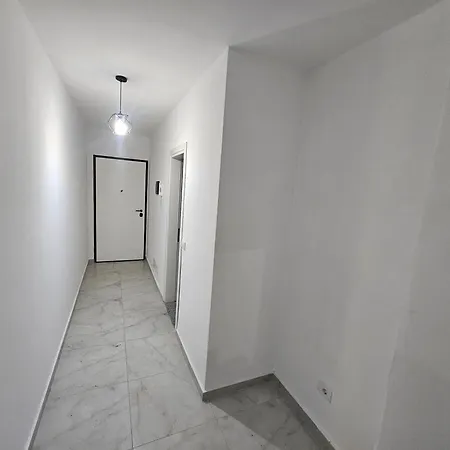 Rezidence Appartement Golem (Tirana)